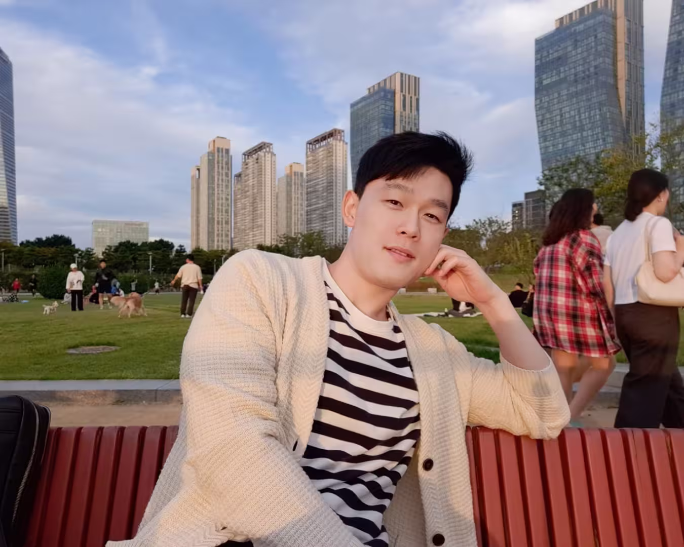 David Lee, profesor de coreano